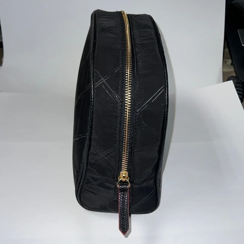 Vera Bradley Large Black Nylon Zip Around Toiletry Cosmetic Dopp Kit Bag